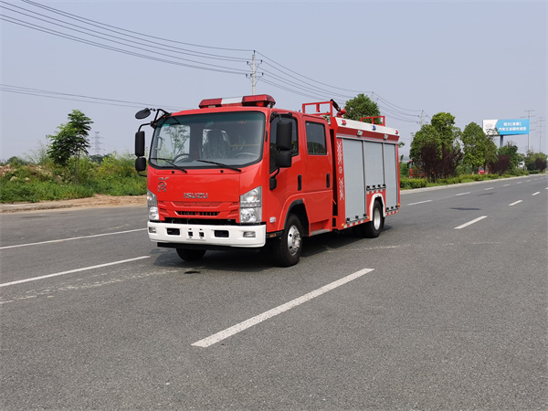 国六庆铃3.5吨水罐消防车(190马力)