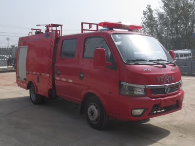 国六东风途逸双排1吨小型水罐消防车